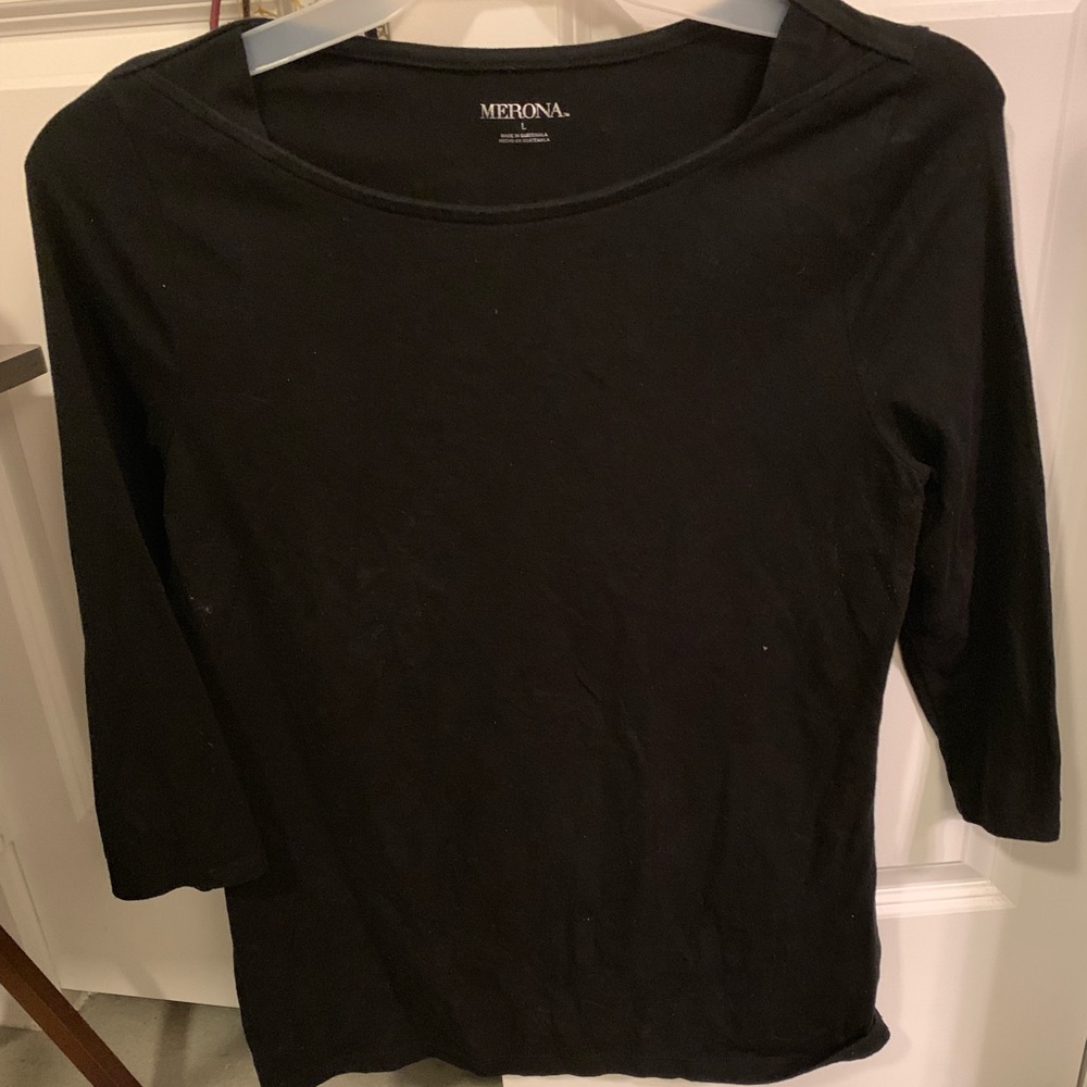 Black 3/4 sleeve top
